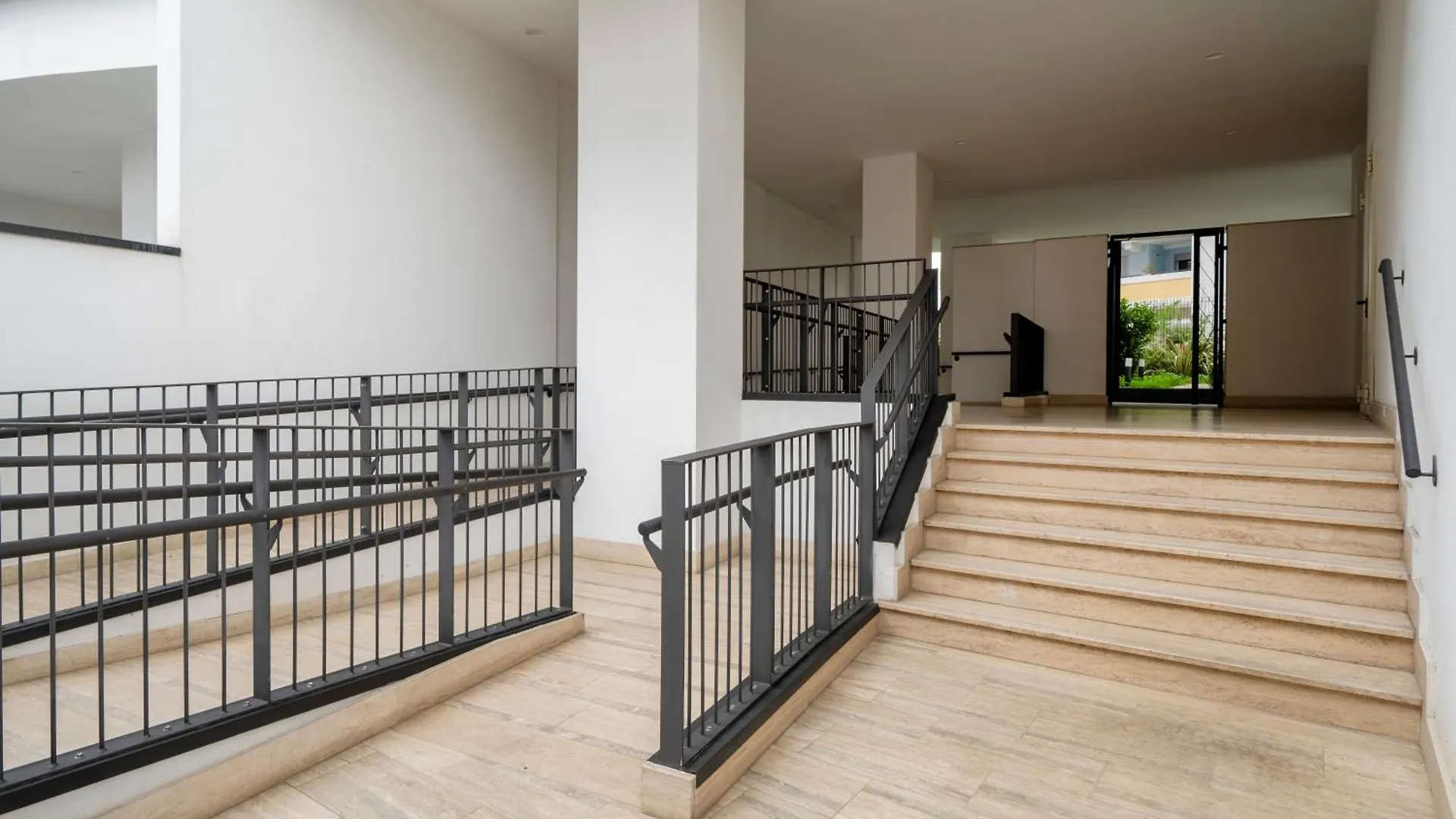 Suite Modern Tulipan Autentica Home Sharing Milan